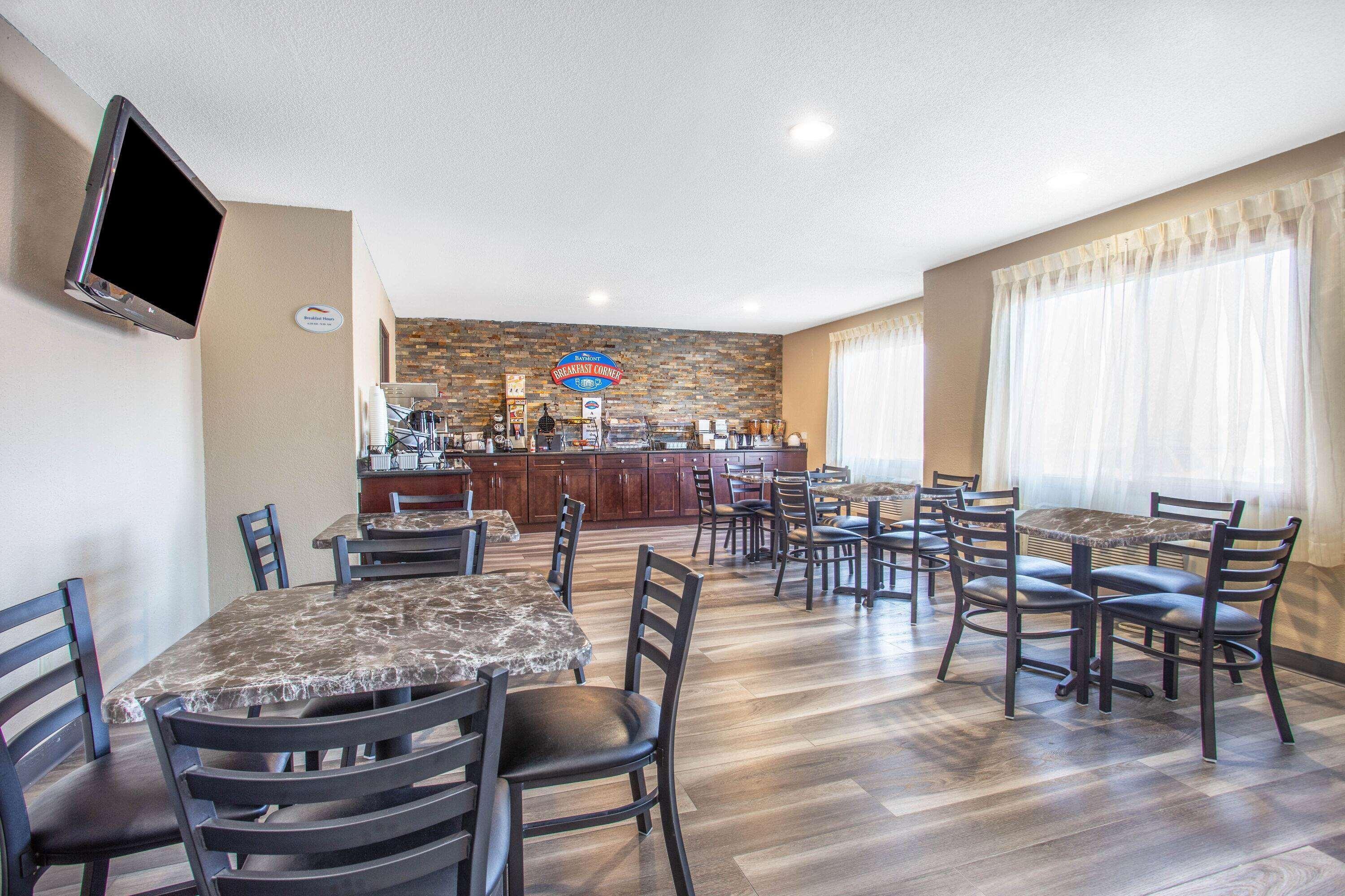 Baymont By Wyndham Joliet Otel Dış mekan fotoğraf