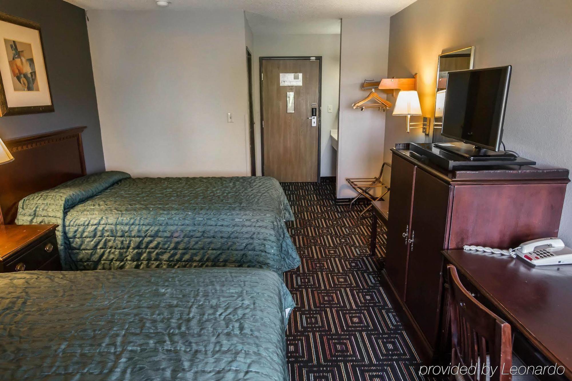 Baymont By Wyndham Joliet Otel Dış mekan fotoğraf